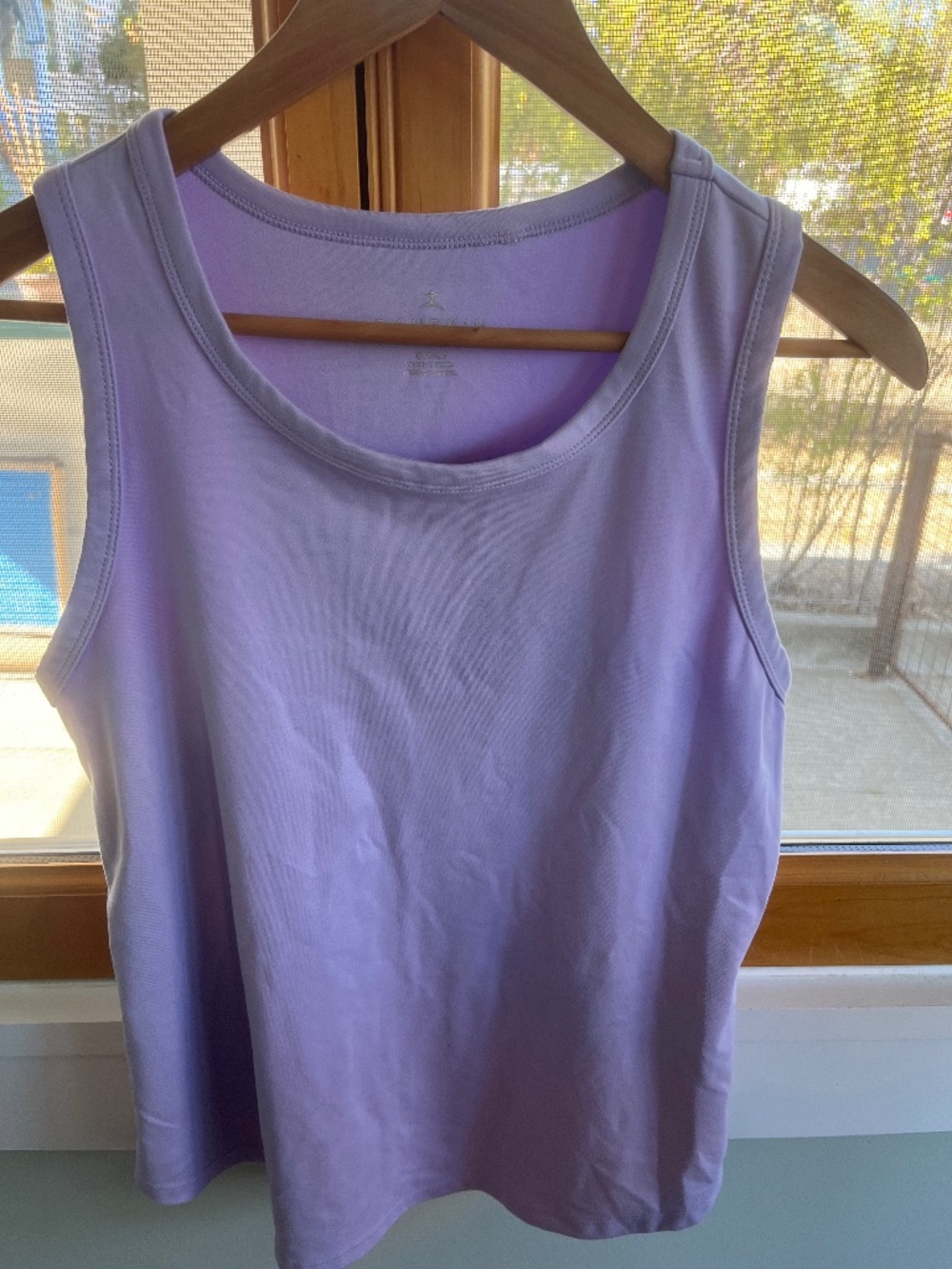 Danskin Tank. Size Medium.